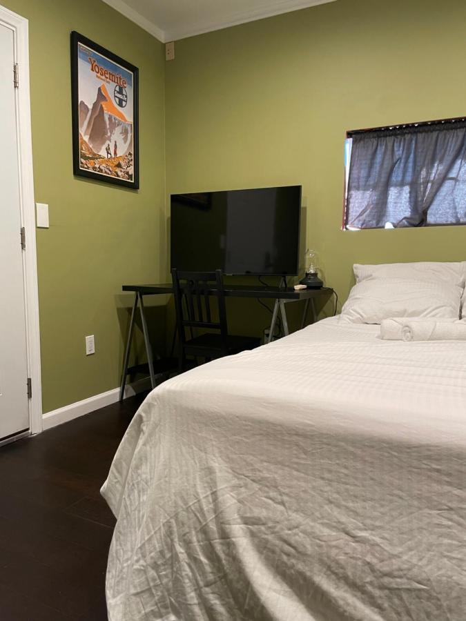 Private Standalone Room W/ Tv, Wifi & Ac In Карсон Экстерьер фото